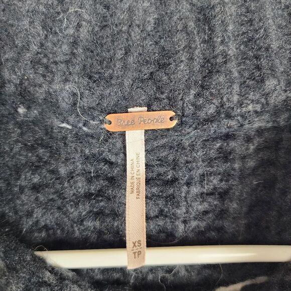 FREE PEOPLE ONYX COMBO SWEATER ALPINE PULLOVER WOOL MOCK NECK FLARE SLEEVE NWT - Picture 7 of 9